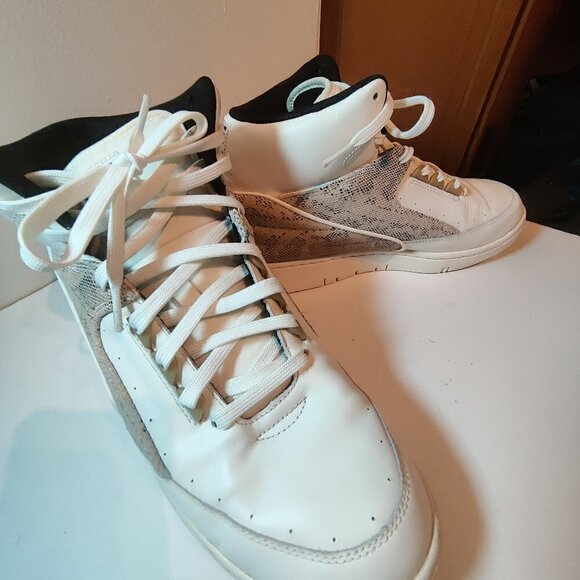 Nike Air Python Athletic Shoes, White & Grey Snakeskin on White Leather. Sz 10 - Picture 1 of 5